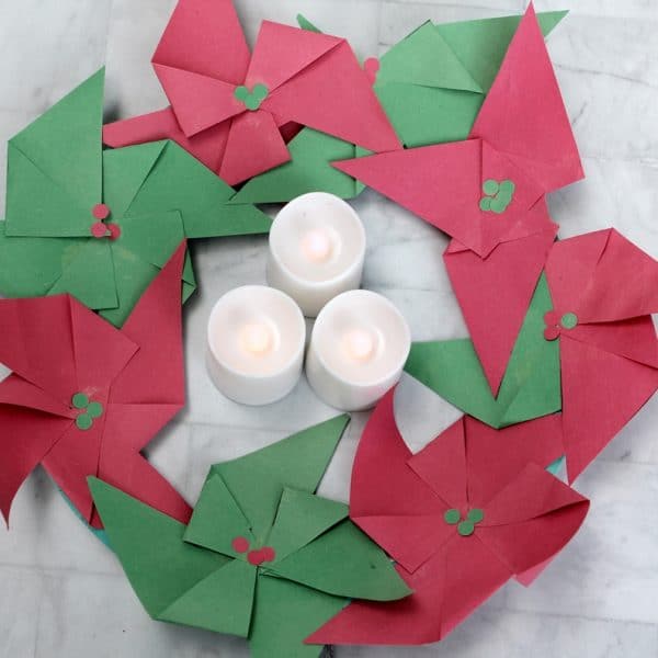 Paper Plate Christmas Wreath: Dollar Store Craft